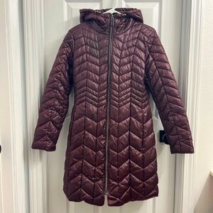 S, Kenneth Cole, Maroon packable puffer coat